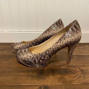 Enzo Angiolini snake skin heels